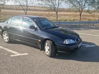 Negru Utilizat 2002 Toyota Avensis Berlinǎ | 1.600 EUR