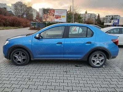 Second-hand Dacia Logan Stepway 100 CP (73 kW) 2020 Culoarealbastru Berlinǎ