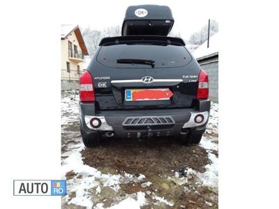 Second-hand Hyundai Tucson 106 CP (77 kW) 2005 Negru SUV