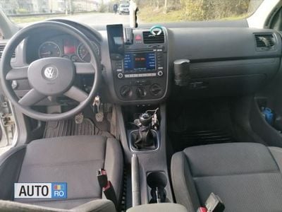 Gri Utilizat 2005 VW Golf IV Hatchback | 4.200 EUR