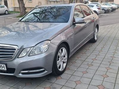 Mercedes E220