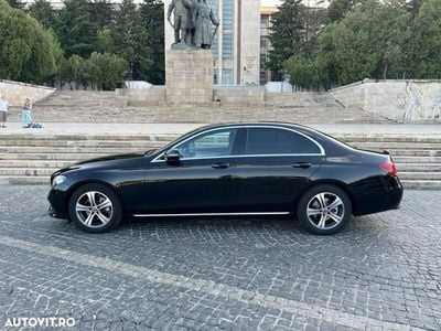 Mercedes E200