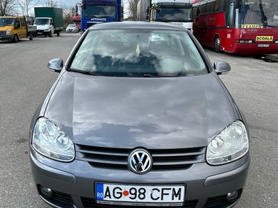 second-hand VW Golf V 