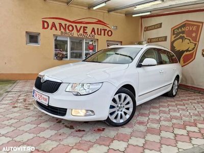 second-hand Skoda Superb Combi 2.0 TDI Active