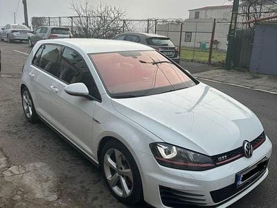 Culoarealb Utilizat 2016 VW Golf VII Hatchback | 15.900 EUR (Preț OK)