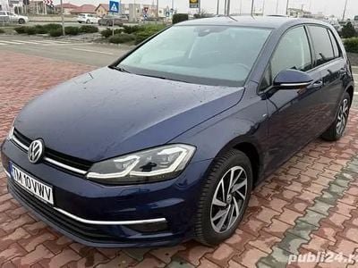Utilizat 2019 VW Golf VII Hatchback | 14.300 EUR (Puțin scump)