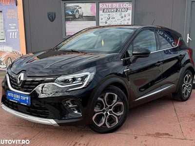 Second-hand Renault Captur Intens 160 CP (117 kW) 2022 Culoarenegru SUV