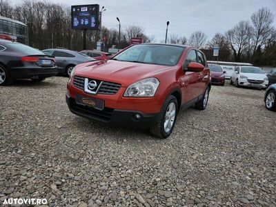 second-hand Nissan Qashqai 2.0 dCi 4 x 4 DPF acenta