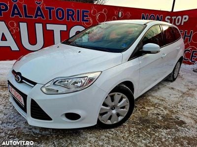 Second-hand Ford Focus Trend 115 CP (84 kW) 2012 Alb Break