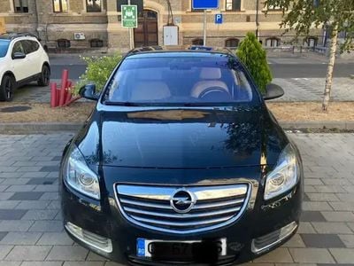 Negru Utilizat 2009 Opel Insignia Berlinǎ | 3.000 EUR (Preț OK)