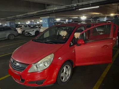 Culoarerosu Second-hand 2008 Opel Corsa Active | 2.600 EUR