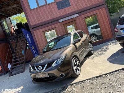 Culoaremaro Utilizat 2015 Nissan Qashqai Tekna+ SUV | 10.999 EUR (Preț OK)