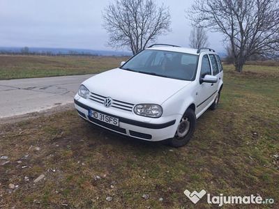 Utilizat 2002 VW Golf IV Break | 4.000 EUR