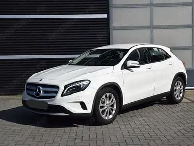 Mercedes GLA200