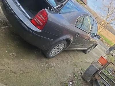 Second-hand Skoda Superb 131 CP (96 kW) 2005 Berlinǎ