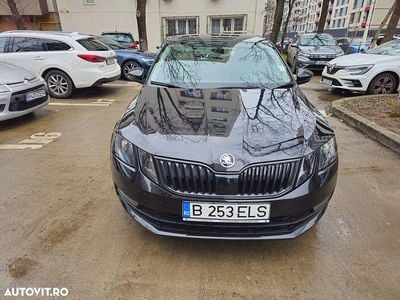 Second-hand Skoda Octavia Ambition 150 CP (110 kW) 2019 Culoarenegru Hatchback