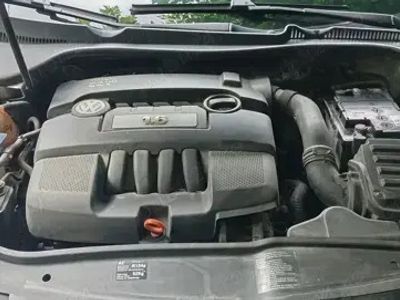 VW Golf V