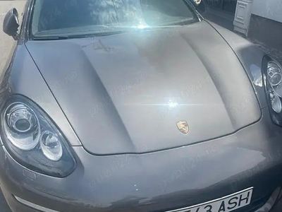 Second-hand Porsche Panamera 300 CP (220 kW) 2015 Gri Berlinǎ