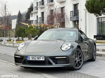 Second-hand Porsche 911 Carrera 385 CP (283 kW) 2023 Verde Coupe