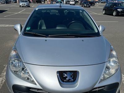 second-hand Peugeot 207 CC 