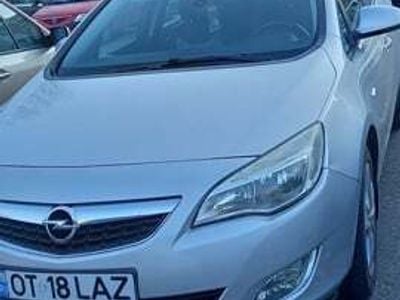 Second-hand Opel Astra 110 CP (80 kW) 2011 Hatchback