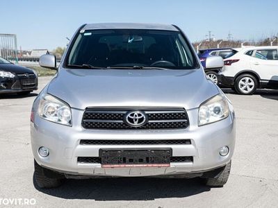 second-hand Toyota RAV4 2.0 Executive