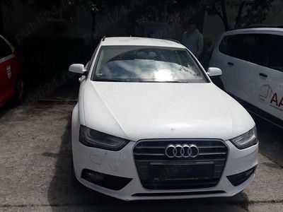 Alb Second-hand 2013 Audi A4 S-Line Break | 8.950 EUR (Puțin scump)