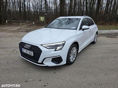 Culoarealb Second-hand 2021 Audi A3 e-tron Advanced Hatchback | 21.300 EUR (Preț bun)