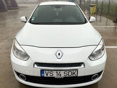 Second-hand Renault Fluence Dynamique 110 CP (80 kW) 2012 Culoarealb Berlinǎ