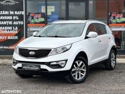 Second-hand Kia Sportage Attract 115 CP (84 kW) 2015 Culoarealb SUV