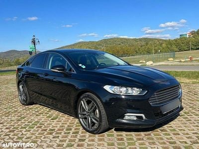 Culoarenegru Utilizat 2018 Ford Mondeo Business Edition Berlinǎ | 8.999 EUR (Preț bun)