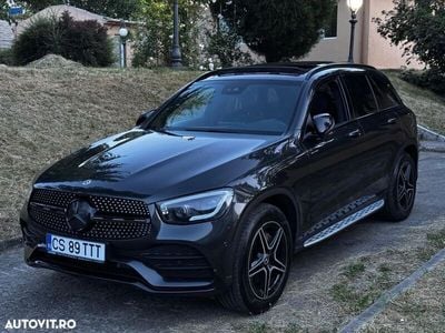 Mercedes GLC300