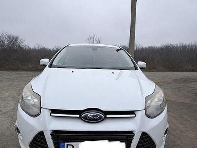 Culoarealb Utilizat 2012 Ford Focus Hatchback | 4.499 EUR (Preț OK)