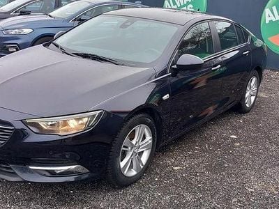 Second-hand Opel Insignia Dynamic 165 CP (121 kW) 2019 Albastru Berlinǎ