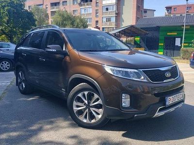 Second-hand Kia Sorento Platinum Edition 197 CP (144 kW) 2013 Culoaremaro SUV