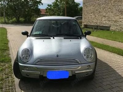 Gri Utilizat 2005 Mini One D Hatchback | 2.500 EUR