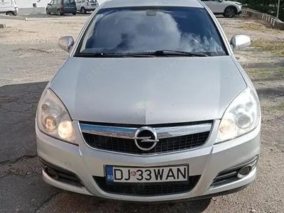 Second-hand Opel Vectra 125 CP (91 kW) 2006 Gri Berlinǎ