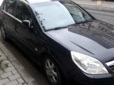 Utilizat 2006 Opel Signum Hatchback | 2.700 EUR