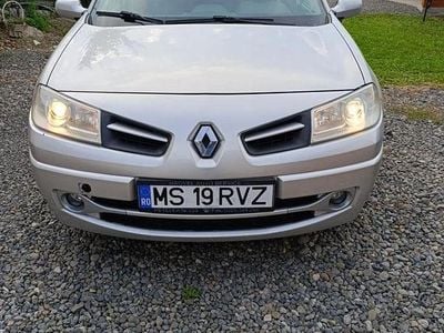 Culoareargint Utilizat 2008 Renault Mégane GrandTour Authentique Break | 2.350 EUR