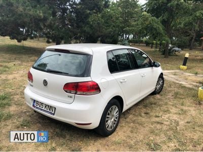 Second-hand VW Golf VI 105 CP (77 kW) 2010 Alb Hatchback