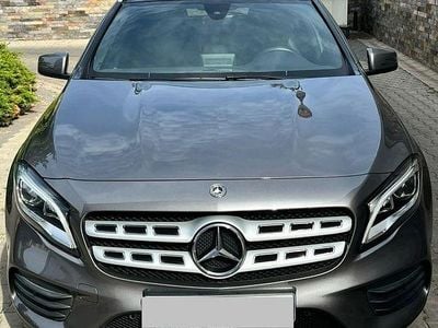 Mercedes GLA250
