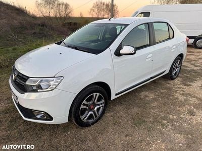 Culoarealb Utilizat 2017 Dacia Logan Lauréate Berlinǎ | 5.999 EUR (Scump)