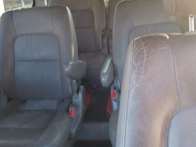 Utilizat 2004 Kia Carnival Monovolum | 2.000 EUR