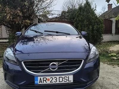 Second-hand Volvo V40 115 CP (84 kW) 2016
