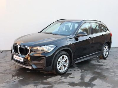 Negru metalic perleffect Second-hand 2021 BMW X1 SUV | 19.990 EUR