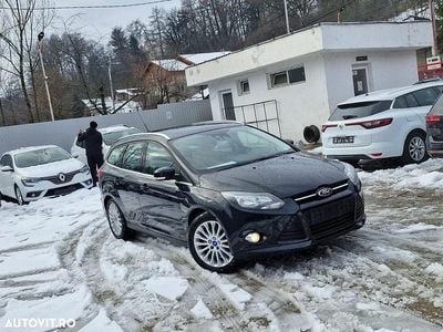 Culoarenegru Utilizat 2014 Ford Fiesta Titanium | 3.650 EUR (Super Preț)
