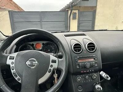 Second-hand Nissan Qashqai 2008 SUV