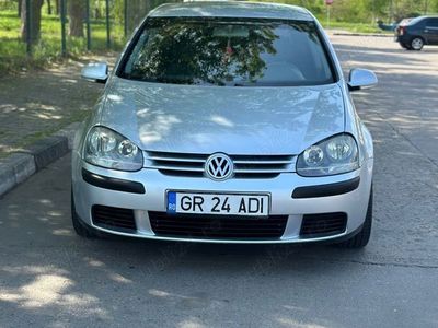 second-hand VW Golf V 