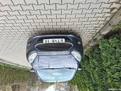 Utilizat 2014 Ford Fiesta Berlinǎ | 4.700 EUR (Puțin scump)