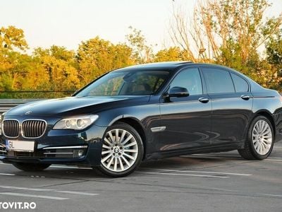 Second-hand BMW 740 Comfort Edition 313 CP (230 kW) 2013 Albastru Berlinǎ